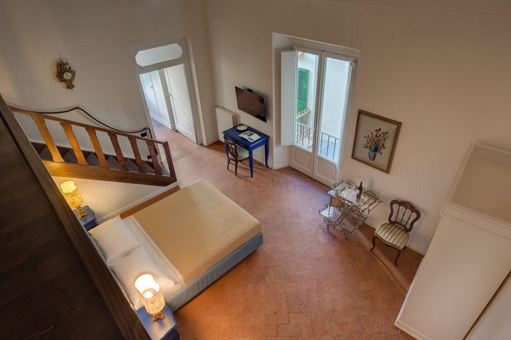 Residenza D'Epoca Borgo Albizi Hotell Firenze Eksteriør bilde